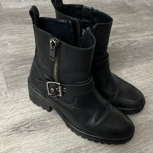 Steve Madden booties